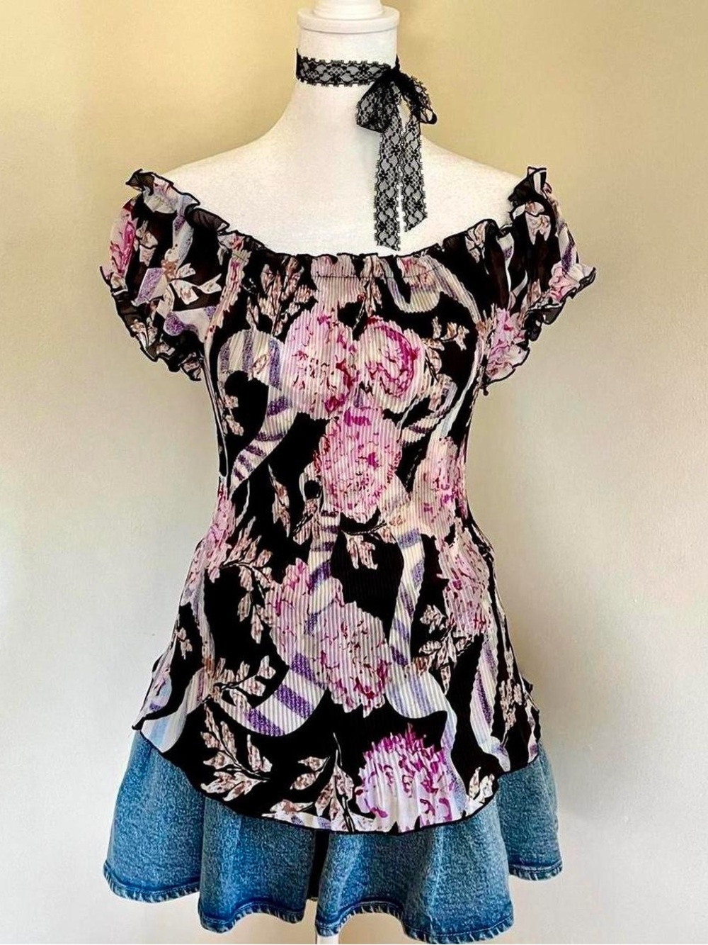 Vintage Y2K romantic fairy coquette floral top ruffle puff off shoulder sleeves